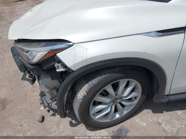 3PCAJ5M13KF111468 Infiniti Qx50 Essential