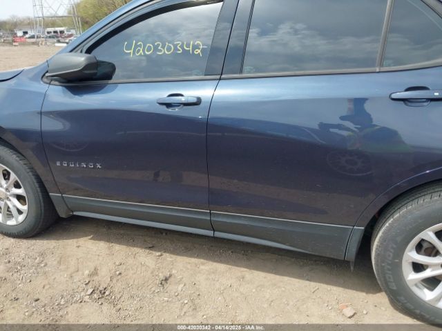 3GNAXHEV8JL393227 Chevrolet EQUINOX LS