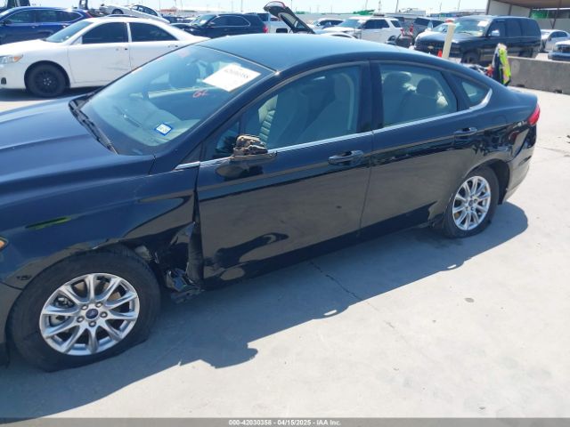 3FA6P0G75JR163081 Ford FUSION S