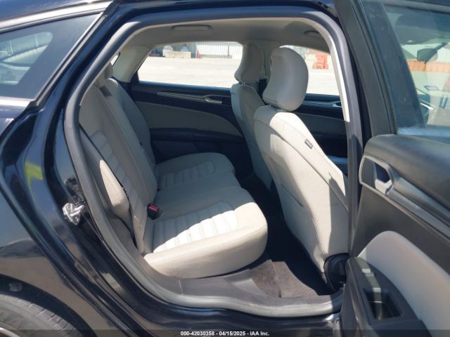 3FA6P0G75JR163081 Ford FUSION S