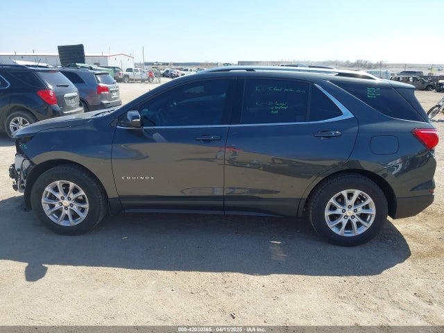 2GNAXSEV0J6290269 Chevrolet EQUINOX LT