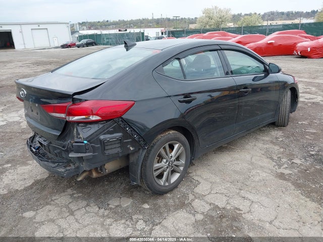 5NPD84LF2JH278405 Hyundai mpi nu