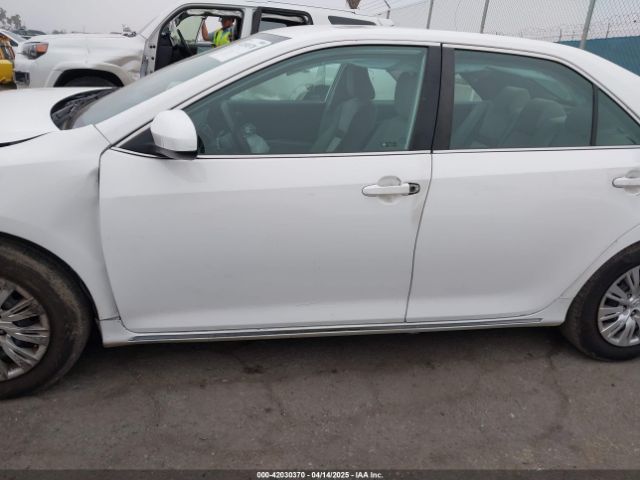 4T4BF1FK1ER416128 Toyota CAMRY LE