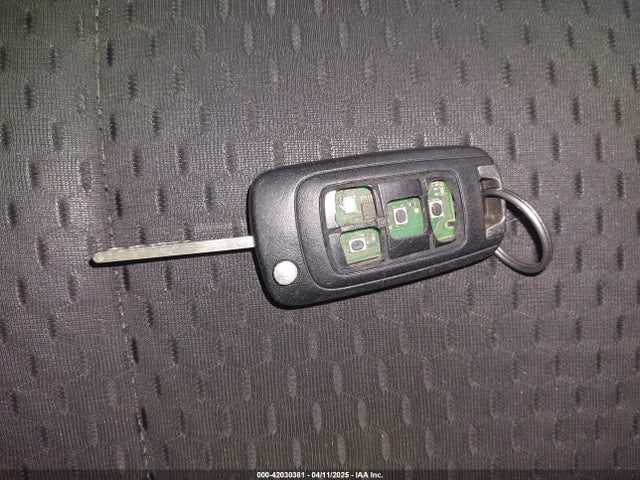 2GNALAEKXE6310870 Chevrolet EQUINOX LS