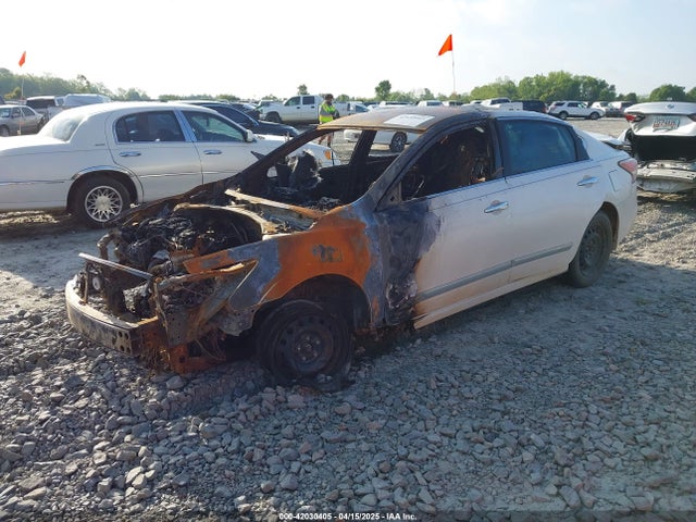 1N4AL3AP2FC464879 Nissan Altima 2.5 S