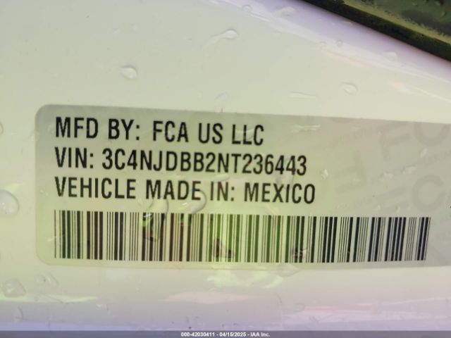 3C4NJDBB2NT236443 Jeep Compass Latitude 4x4
