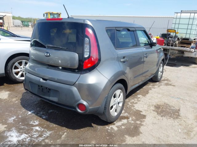 KNDJN2A27F7208331 KIA Soul