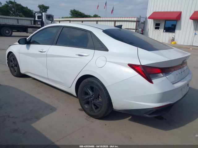 2021 HYUNDAI ELANTRA 5NPLM4AG6MH052410 Photo 2