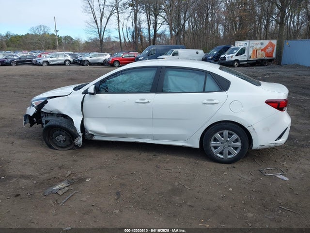 3KPA24AD7ME420438 KIA RIO S