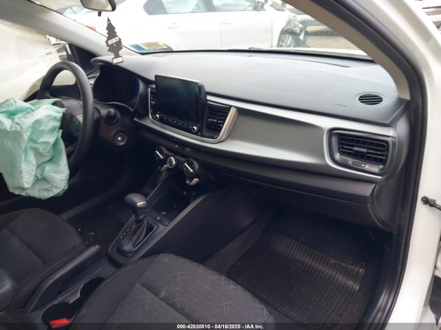 3KPA24AD7ME420438 KIA RIO S
