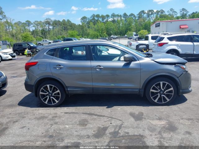 JN1BJ1CP5HW008403 Nissan Rogue Sport Sl