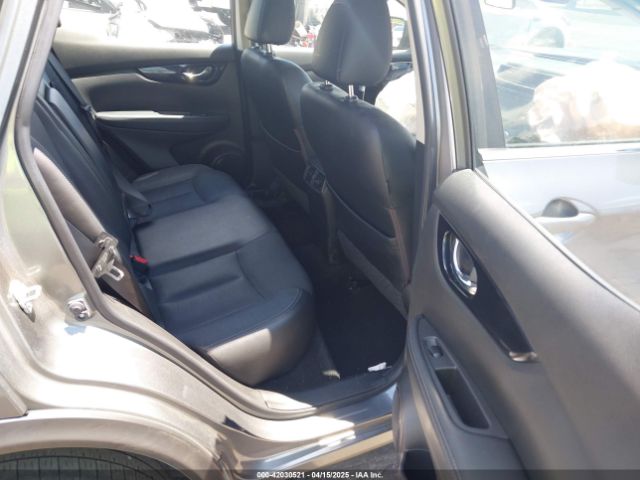 JN1BJ1CP5HW008403 Nissan Rogue Sport Sl