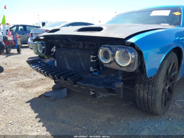 2C3CDZBT0FH889209 Dodge Challenger R/t Plus