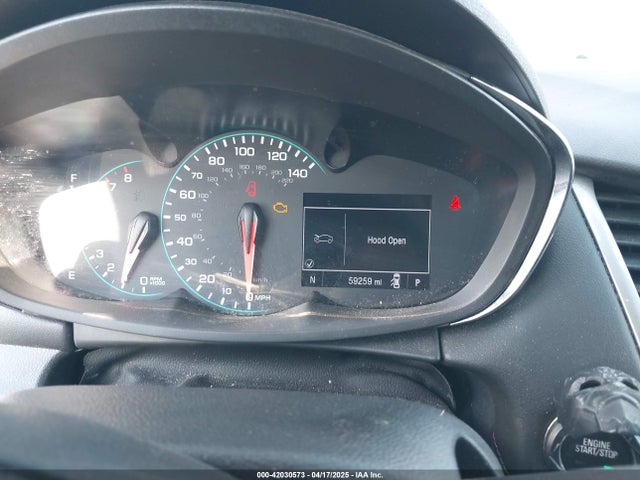 KL7CJPSB9KB810930 Chevrolet Trax Lt