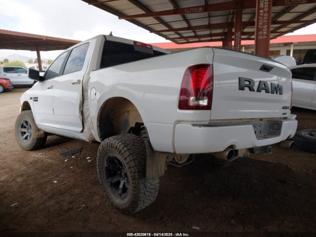 2017 RAM 1500 1C6RR7MT7HS850547 Photo 2