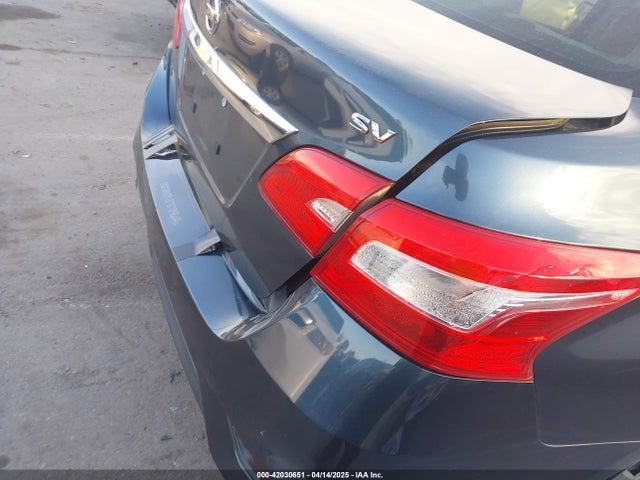 3N1AB7AP9HL635755 Nissan SENTRA SV