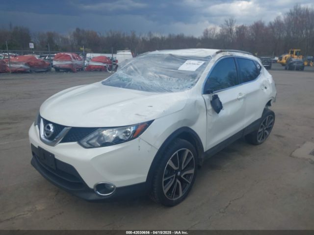 JN1BJ1CP3JW103922 Nissan Rogue Sport Sl