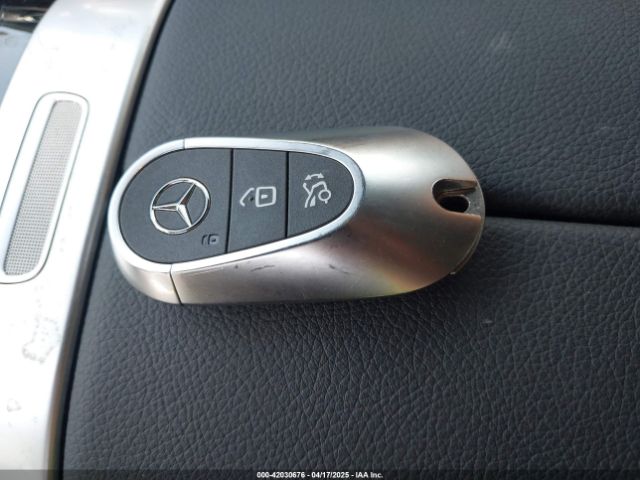 W1KMJ4HB6RF031846 Mercedes-Benz Cle Cle 300