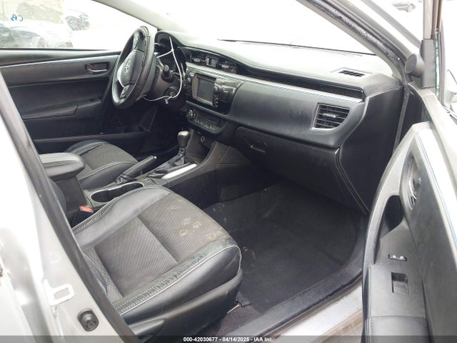 5YFBURHE5FP178518 Toyota Corolla S Plus