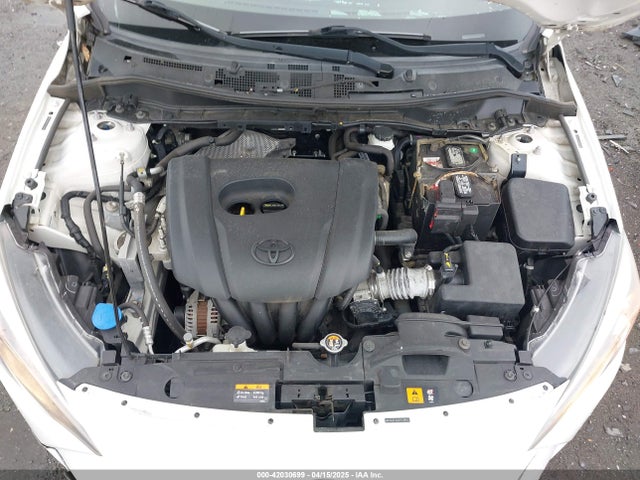 3MYDLBZV0GY133944 Scion IA