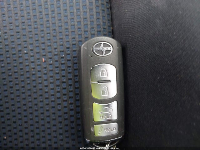 3MYDLBZV0GY133944 Scion IA