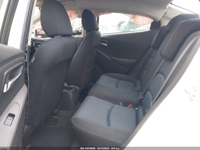3MYDLBZV0GY133944 Scion IA