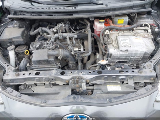 JTDKDTB36G1136515 Toyota Prius C Two