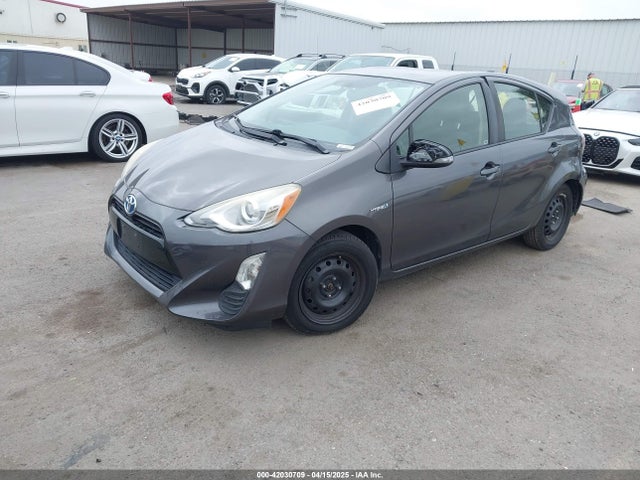 JTDKDTB36G1136515 Toyota Prius C Two