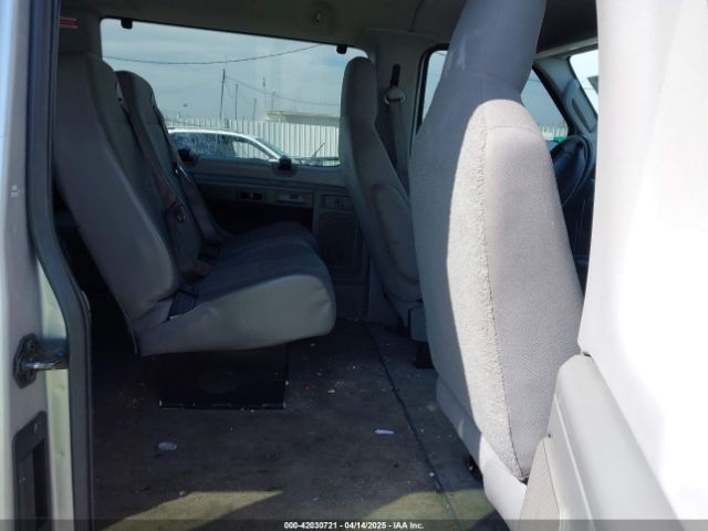 1FDSS3BL9EDA10033 Ford E-350 Super Duty Xlt