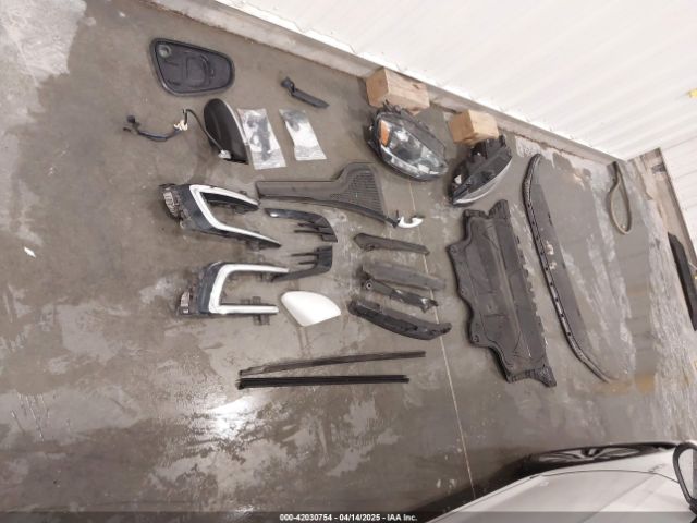 WVWKR7AU2KW907826 Volkswagen E-golf Se