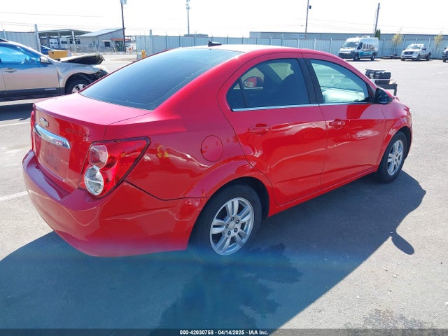 1G1JC5SHXE4203739 Chevrolet Sonic Lt Auto