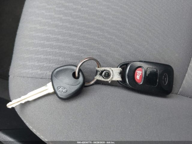 KMHDH4AE4GU599673 Hyundai ELANTRA SE