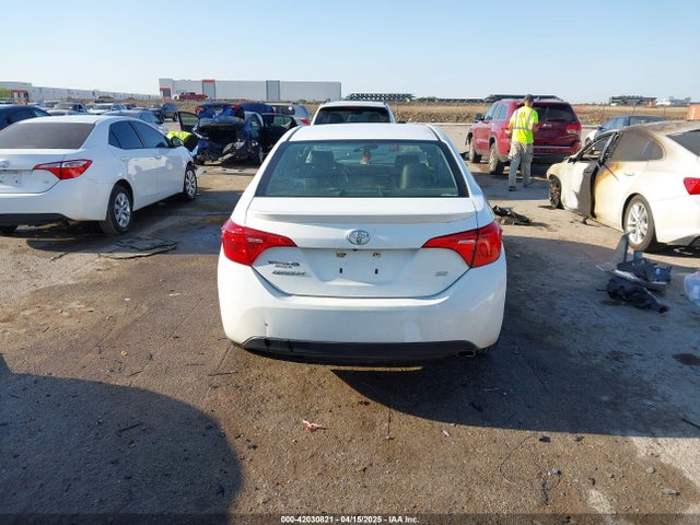 5YFBURHE2HP582055 Toyota COROLLA SE
