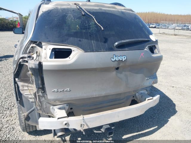 1C4PJMAB1HW584727 Jeep Cherokee Sport 4x4