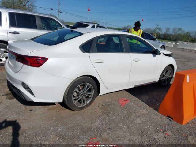 3KPF24AD6RE705192 KIA Forte Lxs