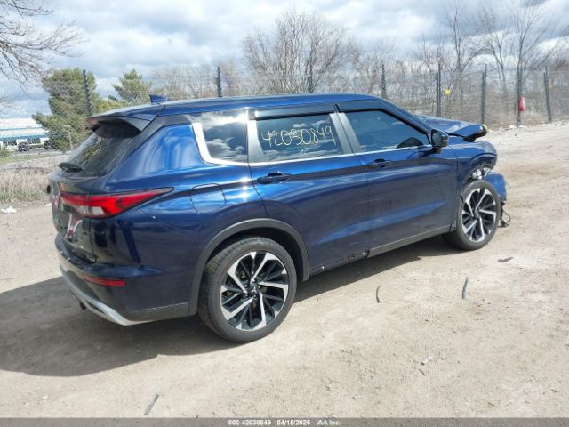 2023 MITSUBISHI OUTLANDER JA4J4UA83PZ023521 Photo 3