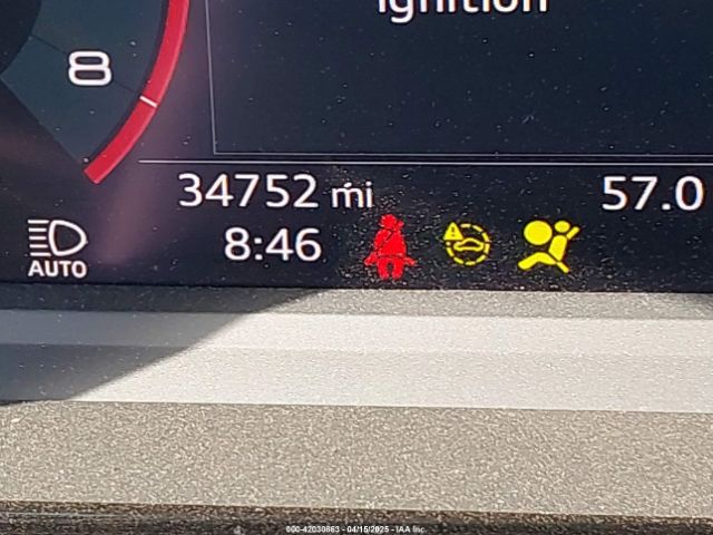WAUGUDGYXNA088012 Audi 40 tfsi