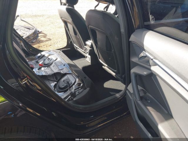 WAUGUDGYXNA088012 Audi 40 tfsi