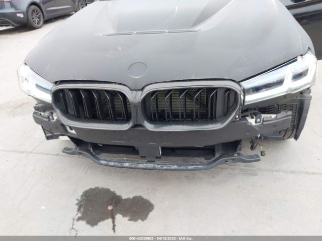 WBAXA5C59ED690375 BMW 535d
