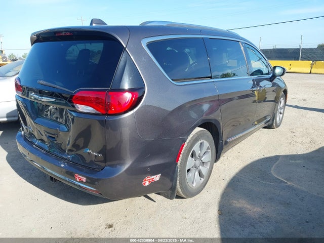 2C4RC1N72HR723781 Chrysler Pacifica Hybrid Platinum
