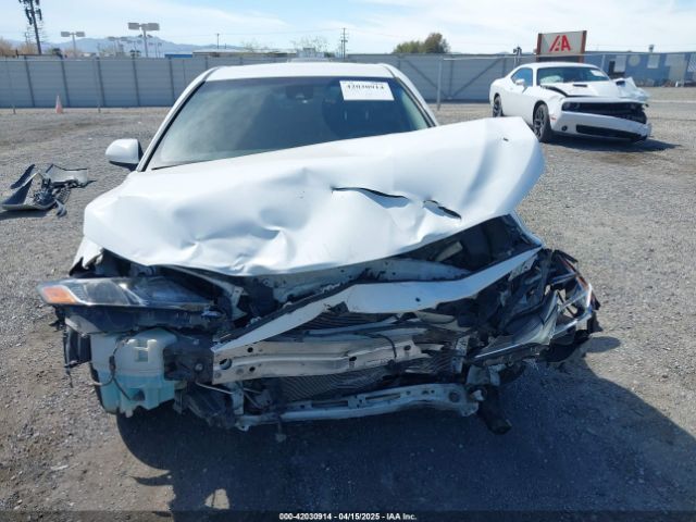 4T1C11AK6LU904895 Toyota CAMRY LE