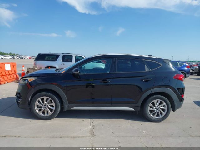 KM8J33A45HU446613 Hyundai Tucson Se Plus