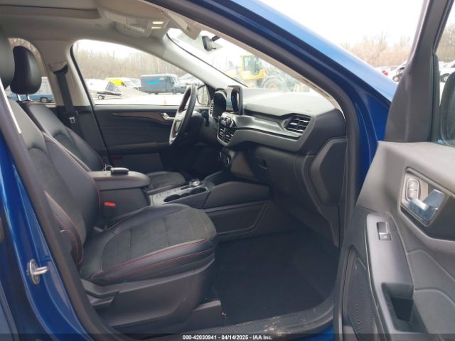 1FMCU9H92NUC02357 Ford ESCAPE SEL