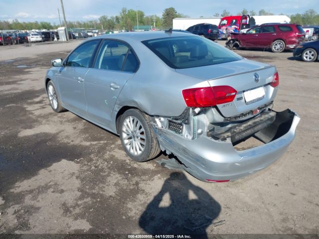 3VWLL7AJ2EM359341 Volkswagen Jetta 2.0l Tdi
