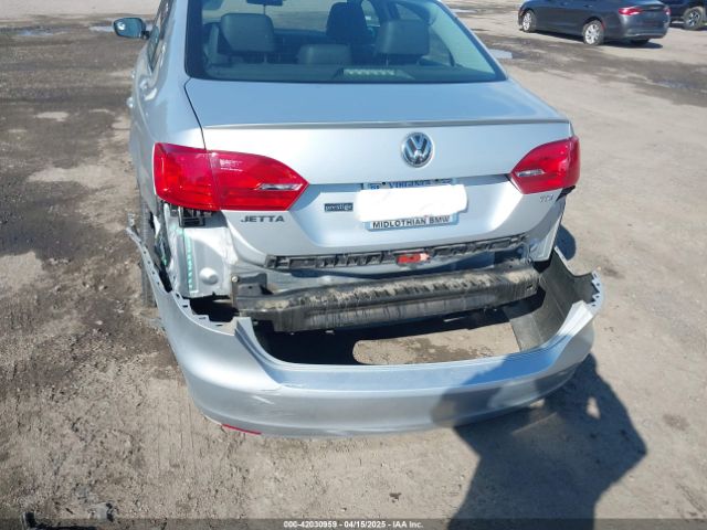 3VWLL7AJ2EM359341 Volkswagen Jetta 2.0l Tdi