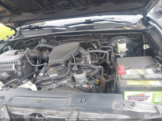 5TFRX5GN8HX085139 Toyota Tacoma Sr