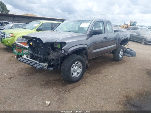 5TFRX5GN8HX085139 Toyota Tacoma Sr