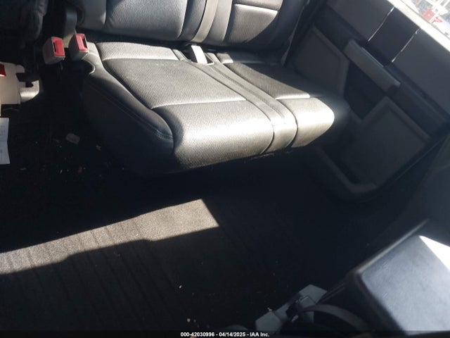 1FTFW1E5XJKD38790 Ford F-150 Xlt