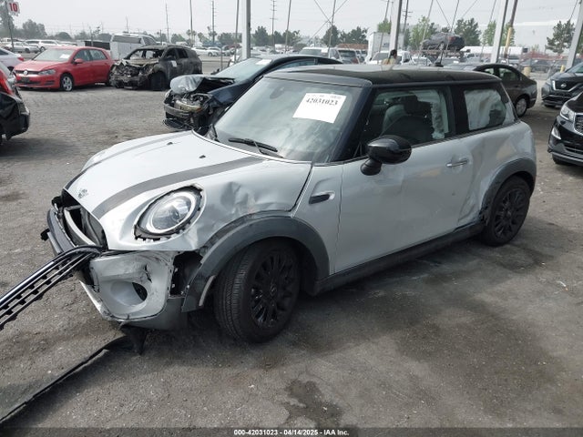 WMWXR3C09M2N96671 Mini Hardtop Cooper