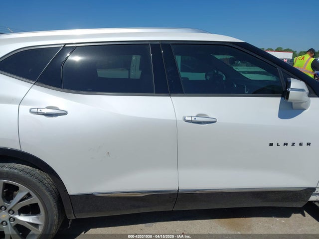 3GNKBFRS8NS159382 Chevrolet Blazer Fwd Premier
